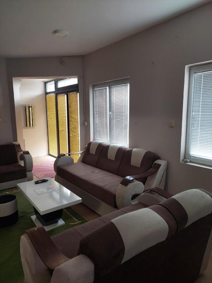 Comfort Pirot Kültér fotó